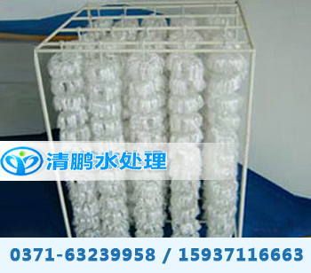 �M��������